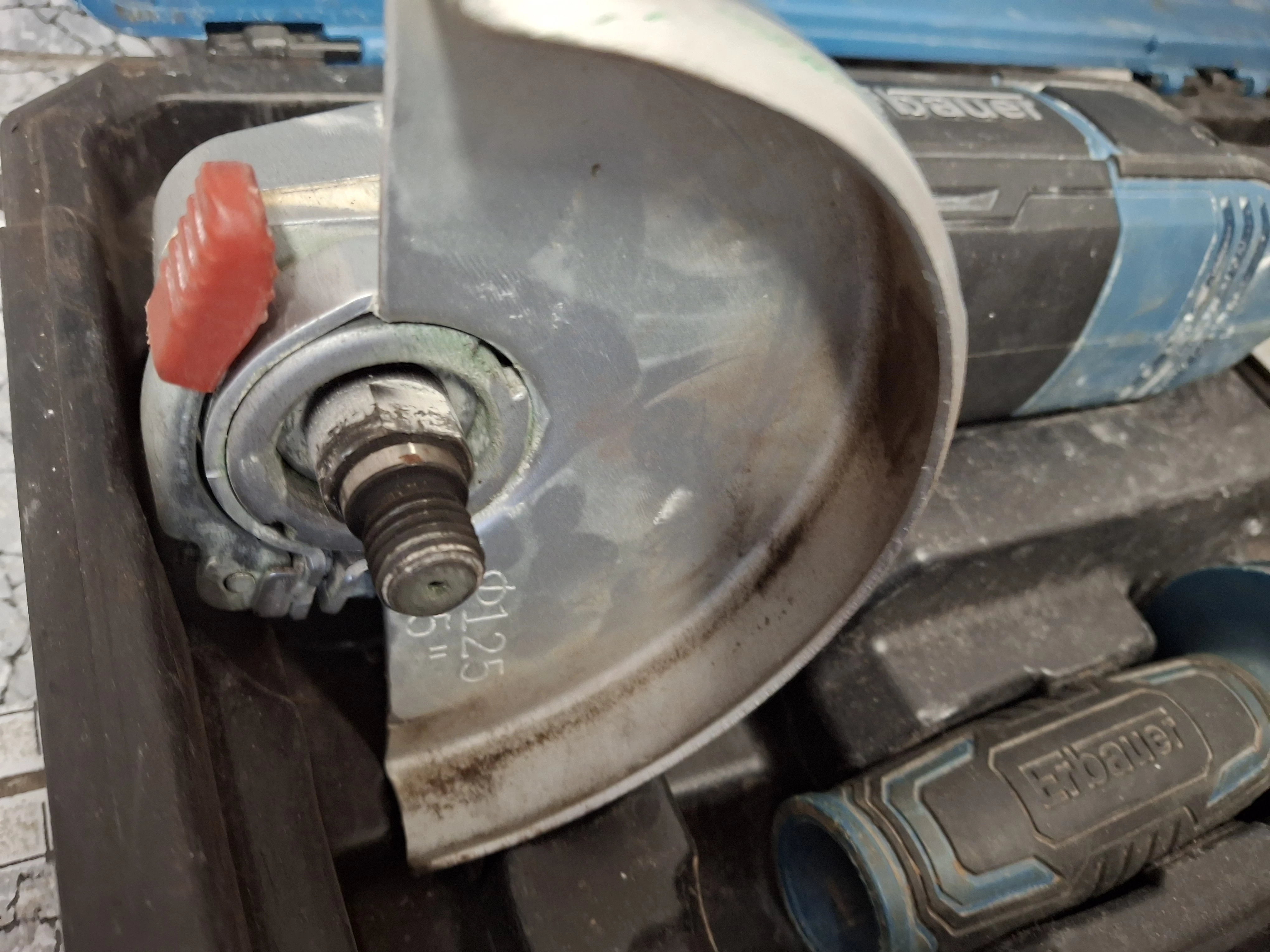 szlifierka-katowa-sieciowe-erbauer-1010-w-230-v-rodzaj-zasilania-128529-2