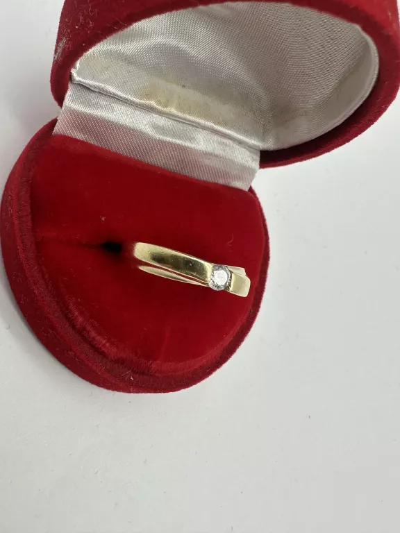 ZŁOTY PIERŚCIONEK PR 585