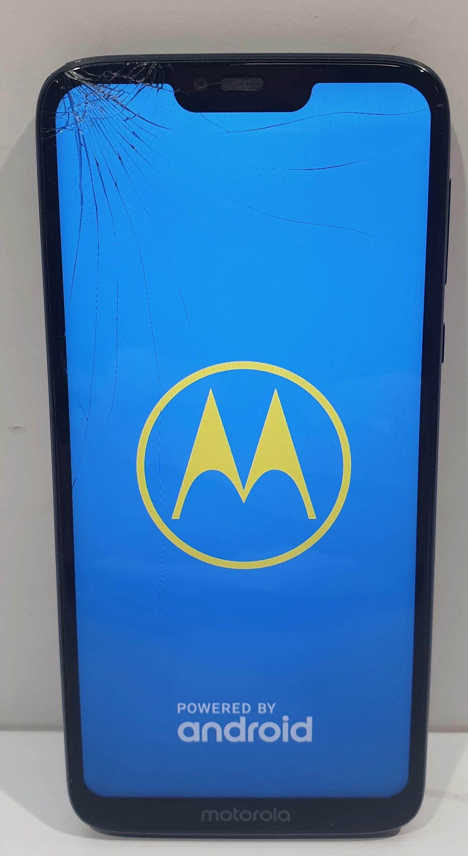 telefon-motorola-moto-g7-power-464gb-pekniety-ekarn-bazylianska-4j-warszawa