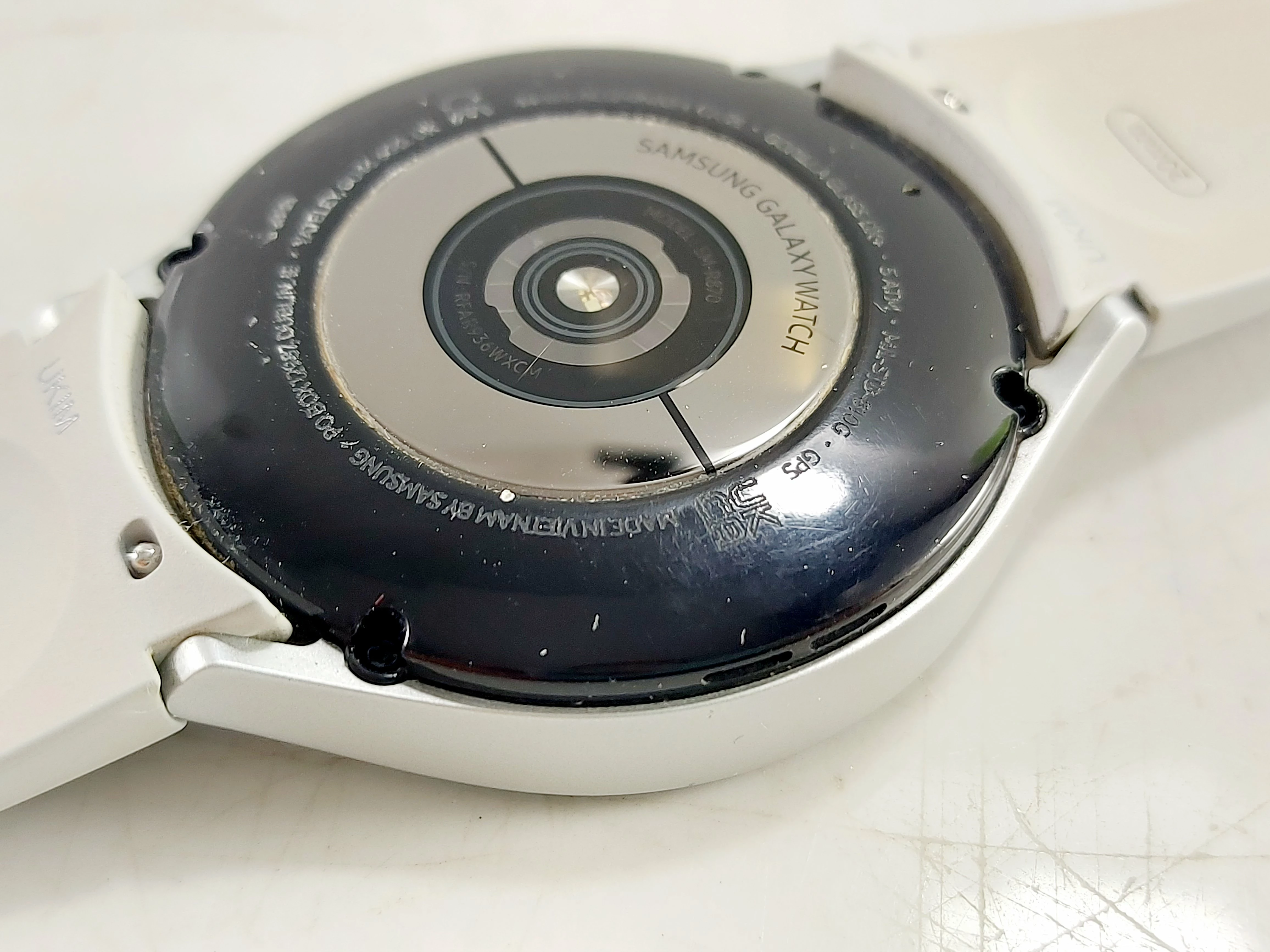 smartwatch-samsung-galaxy-watch-4-44mm-szerokosc-koperty-4040