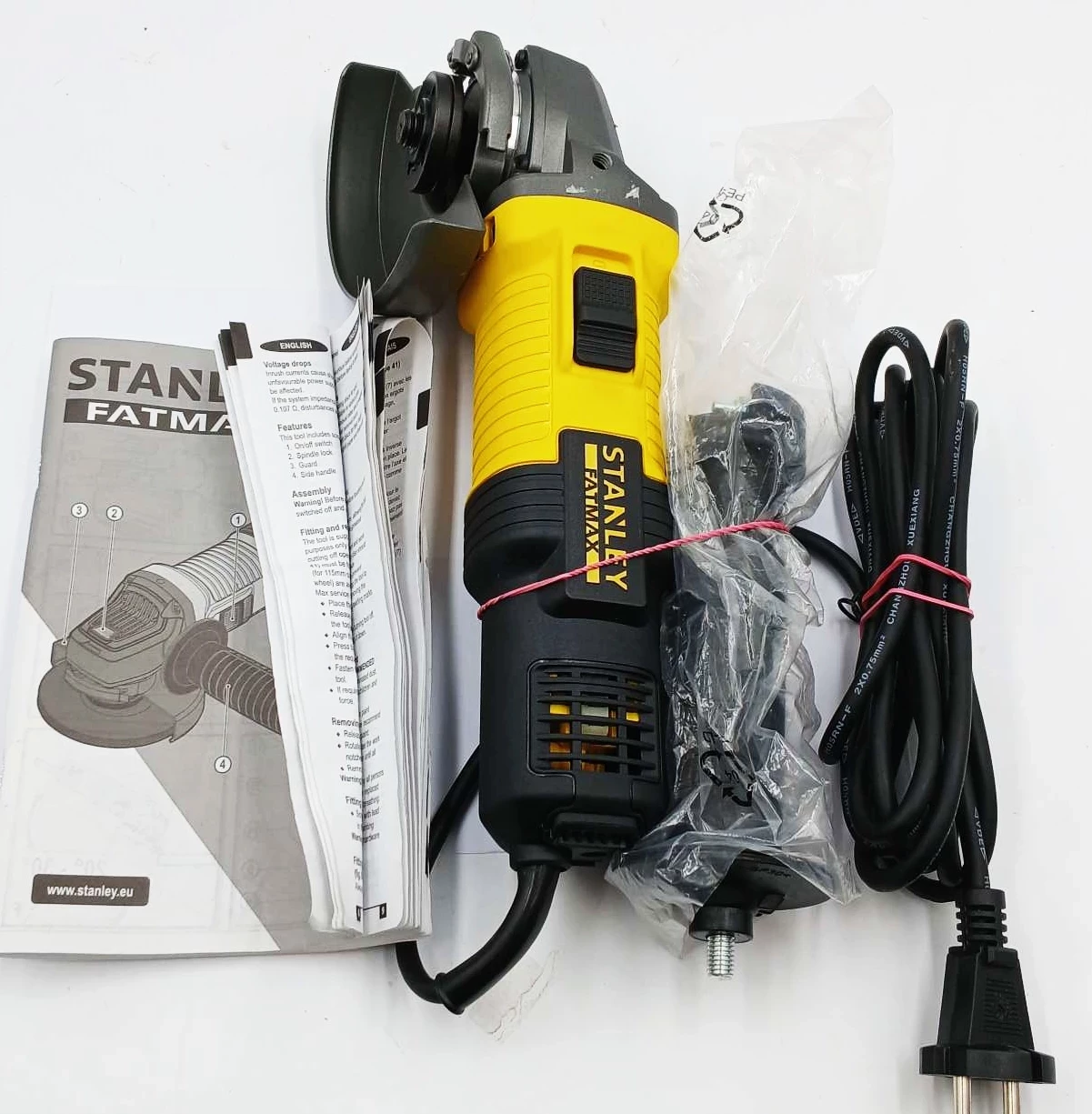 szlifierka-katowa-stanley-fatmax-fmeg210-1-maja-48-wabrzezno