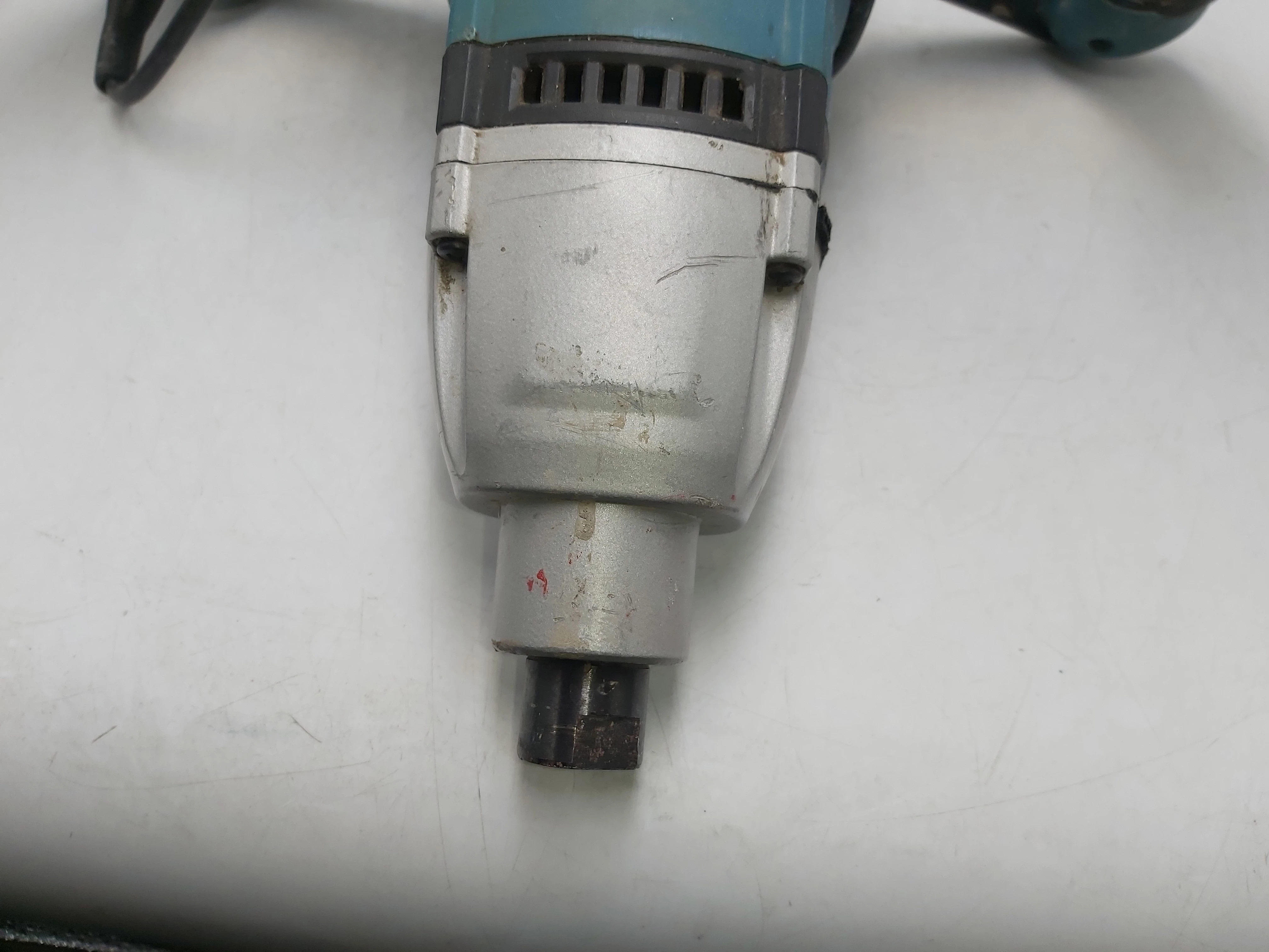 mieszadlo-budowlane-erbauer-epm1600-zasilanie-209202-238306