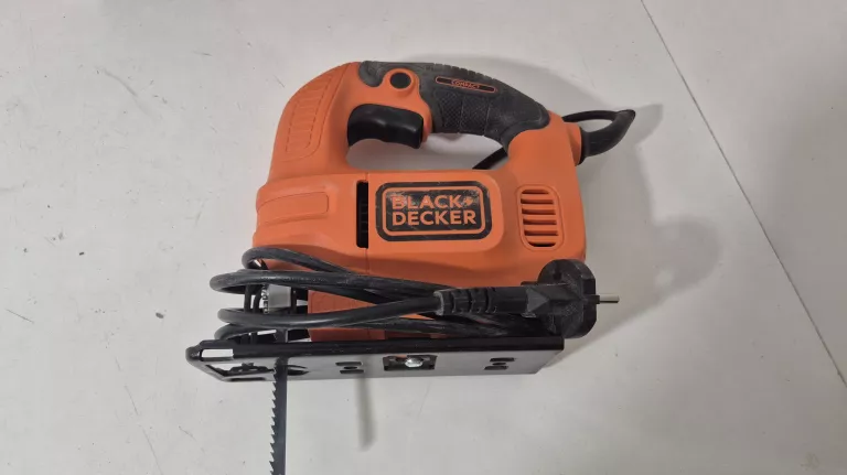 WYRZYNARKA BLACK DECKER KS501-QS/ PUDEŁKO