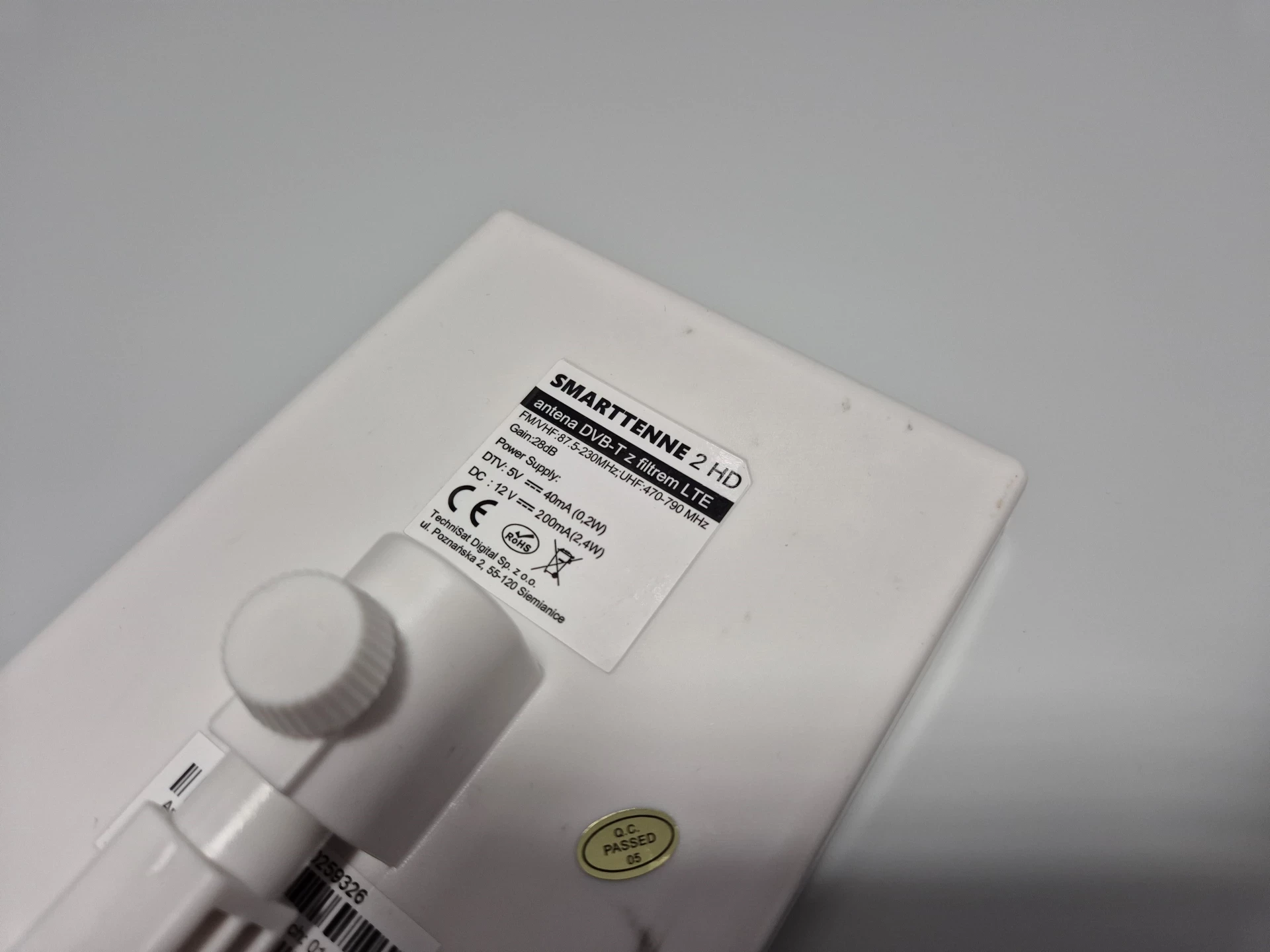 antena-tv-dvb-t2-cyfrowej-telewizji-naziemnej-uhf-vhf-wzmacniacz-30db-kabe-stan-11323-2