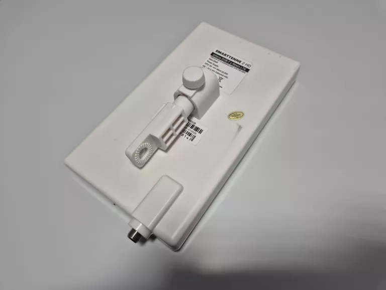 antena-tv-dvb-t2-cyfrowej-telewizji-naziemnej-uhf-vhf-wzmacniacz-30db-kabe-ean-gtin-4019588078147