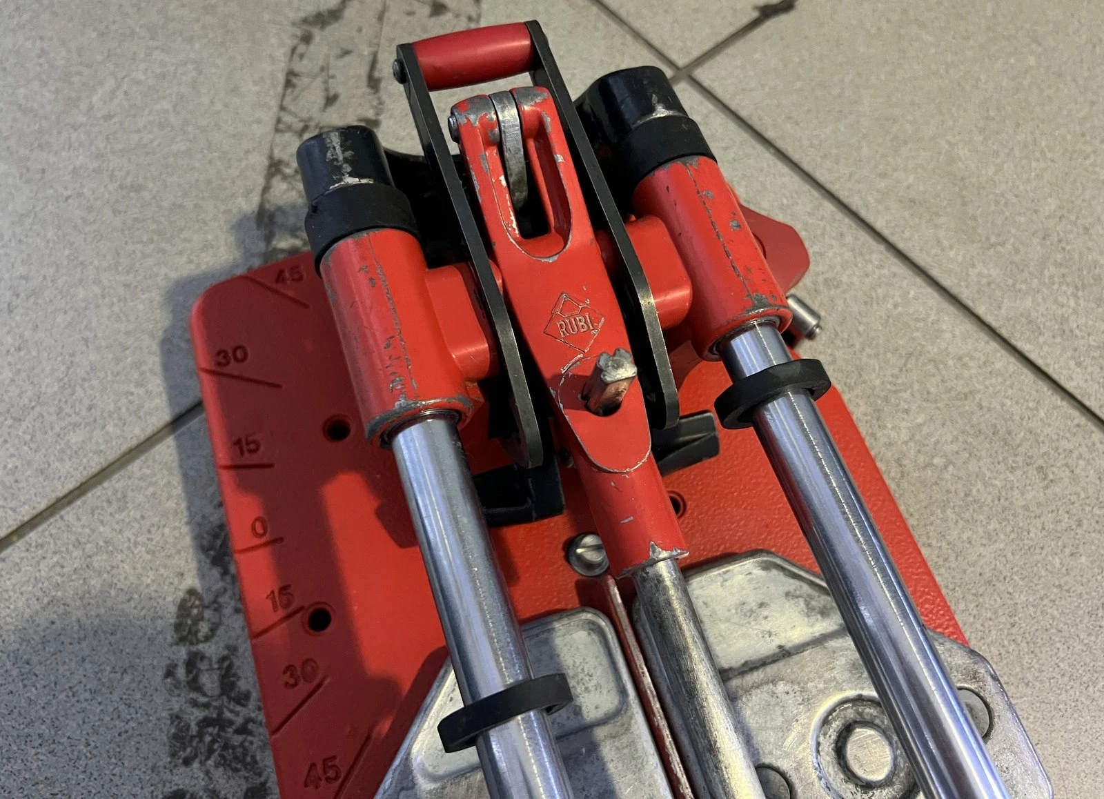 przecinarka-rubi-600mm-marka-248811-951400