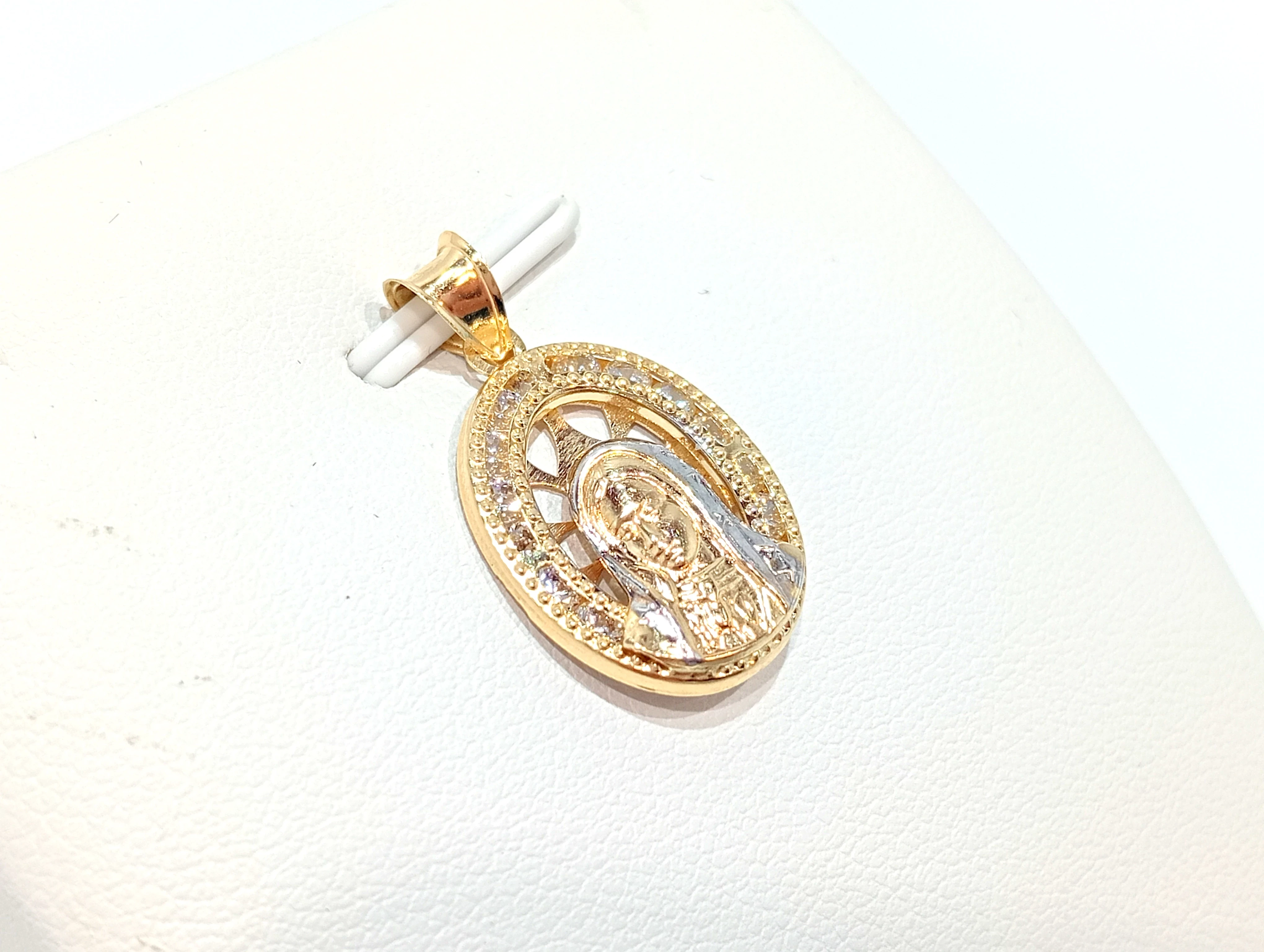 sliczna-zlota-zawieszka-maryja-pr585-125g-material-15835-2