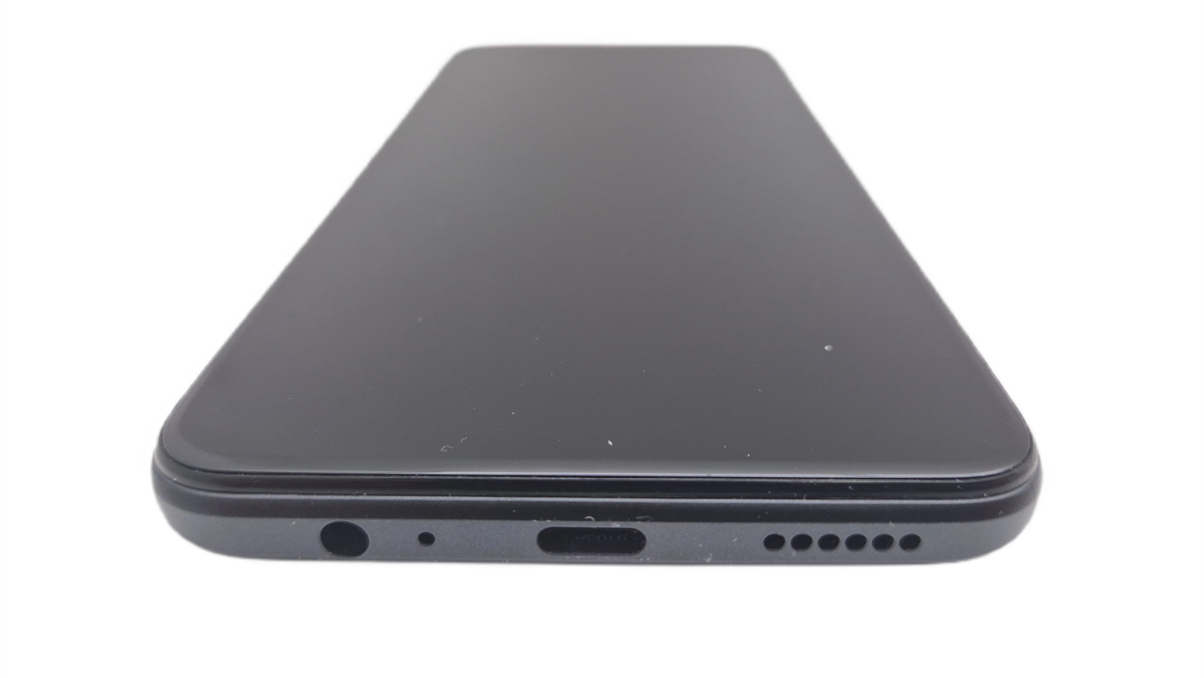 telefon-huawei-nova-y70-4gb-128gb-czarny-opis-przekatna-ekranu-675