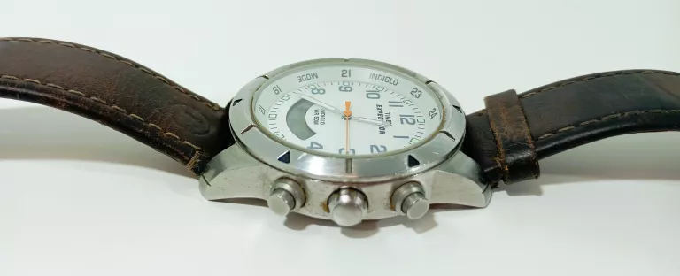 zegarek-timex-expedition-t49828-material-paska-129219-6