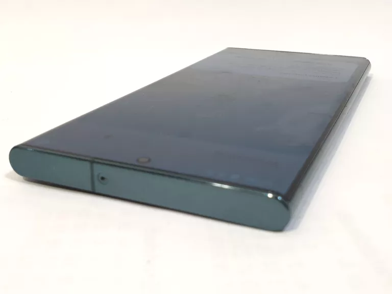 telefon-samsung-galaxy-s22-ultra-sm-s908b-8128gb-przekatna-ekranu-680