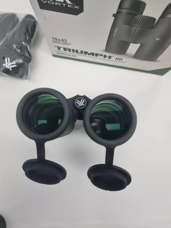 lornetka-triumph-hd-10x42-cechy-dodatkowe-129078-1