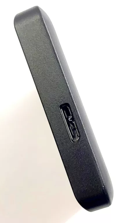 dysk-toshiba-canvio-basics-1tb-czarny-jak-nowy-kod-producenta-4260557512340