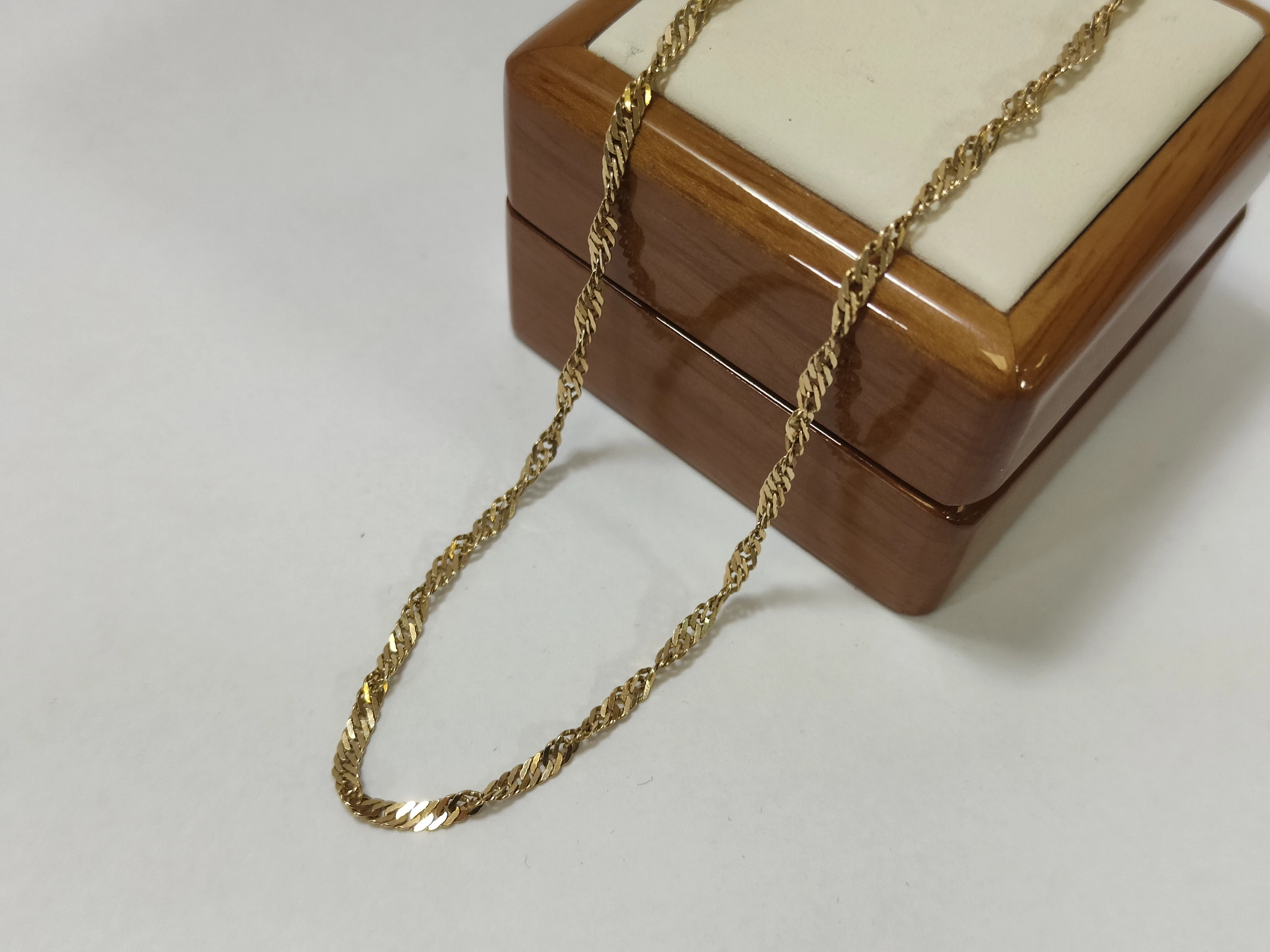 wyjatkowy-zloty-lancuszek-splot-singapure-proby-585-546-g-plac-3-maja-6-sj-luban-kamp