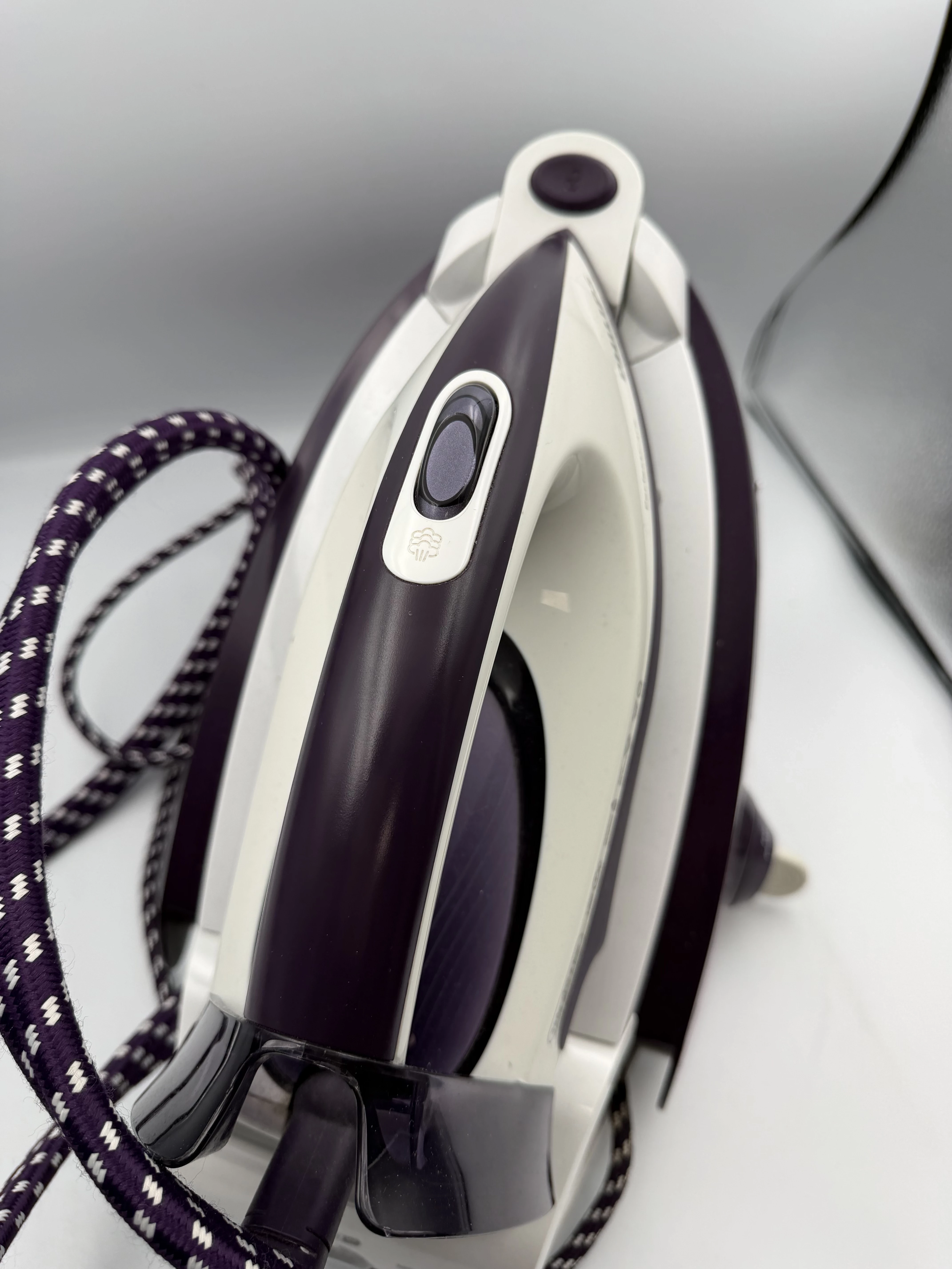 zelazko-philips-gc-924002-moc-240000