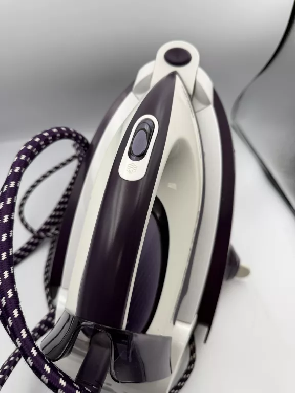 zelazko-philips-gc-924002-moc-240000