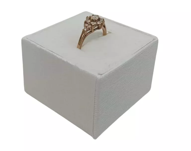 zloty-pierscionek-219g-333p-kamien-17088-128