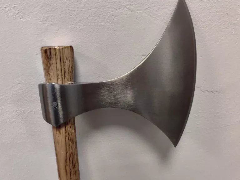 TOPÓR COLD STEEL VIKING AXE 120 CM