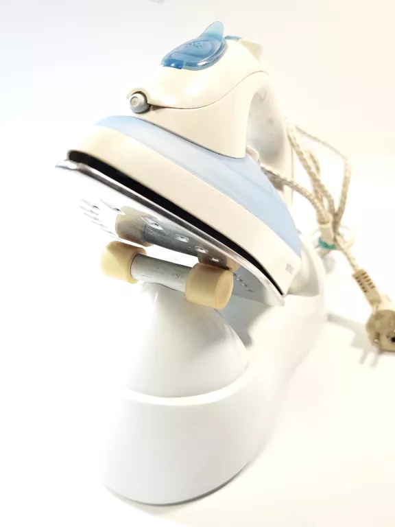 ŻELAZKO PERFECT PF-2588 Z PODSTAWĄ