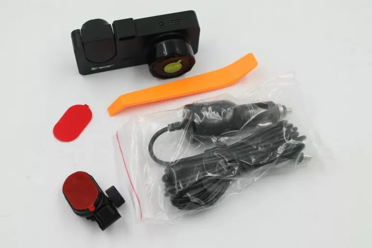 KAMERA SAMOCHODOWA WIDEOREJESTRATOR REJESTRATOR JAZDY FULL HD TRACER