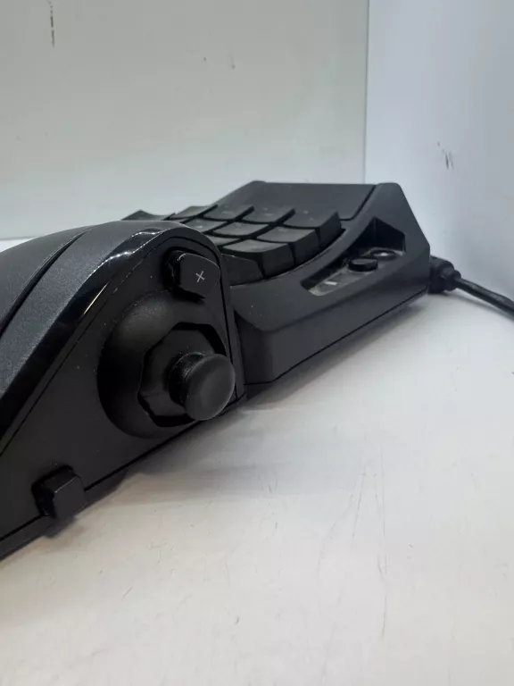 KONTROLER PS4 HORI PS4-119/120