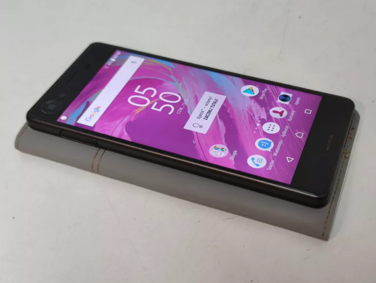 TELEFON SONY XPERIA F5121