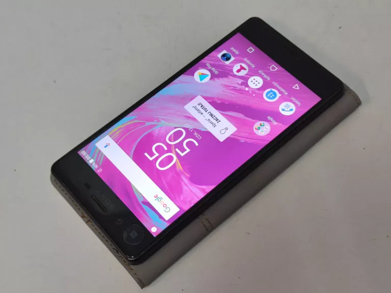 TELEFON SONY XPERIA F5121