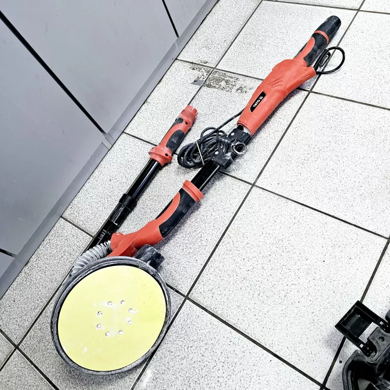 ŻYRAFA SZLIFIERKA DO GIPSU YATO YT-82350 710 W WALIZKA