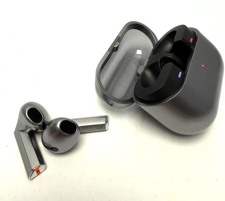 SŁUCHAWKI BT SAMSUNG GALAXY BUDS3 CZARNE