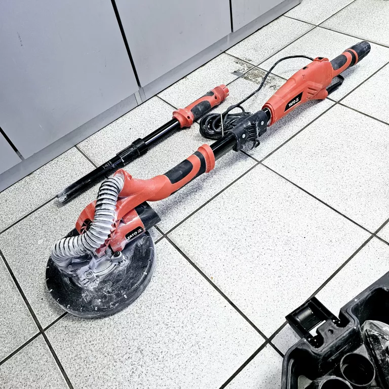 ŻYRAFA SZLIFIERKA DO GIPSU YATO YT-82350 710 W WALIZKA