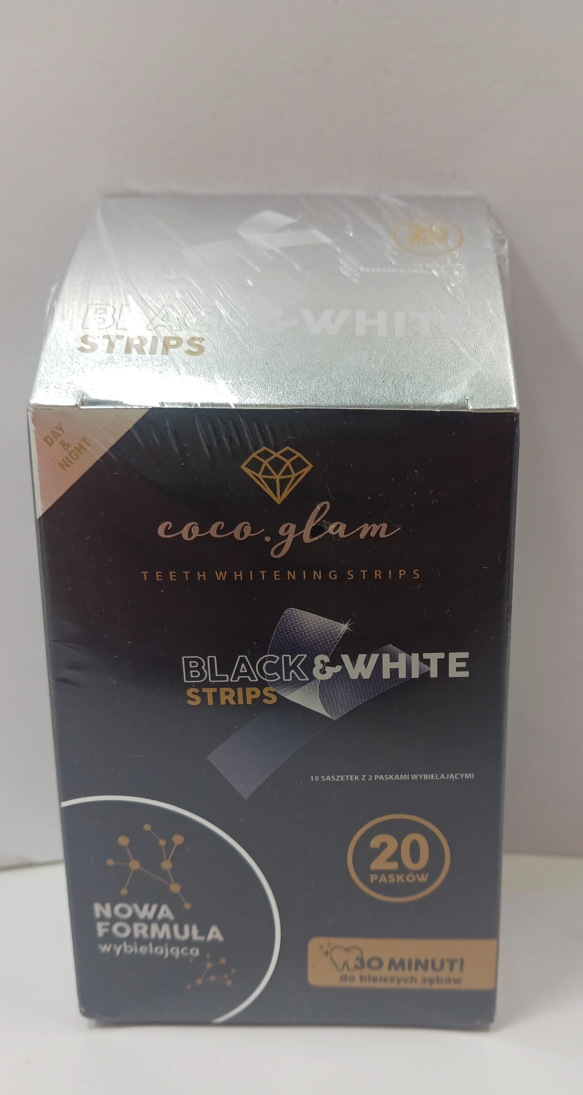 paski-wybielajace-zeby-3d-coco-glam-dzien-i-noc-targowa-41-warszawa