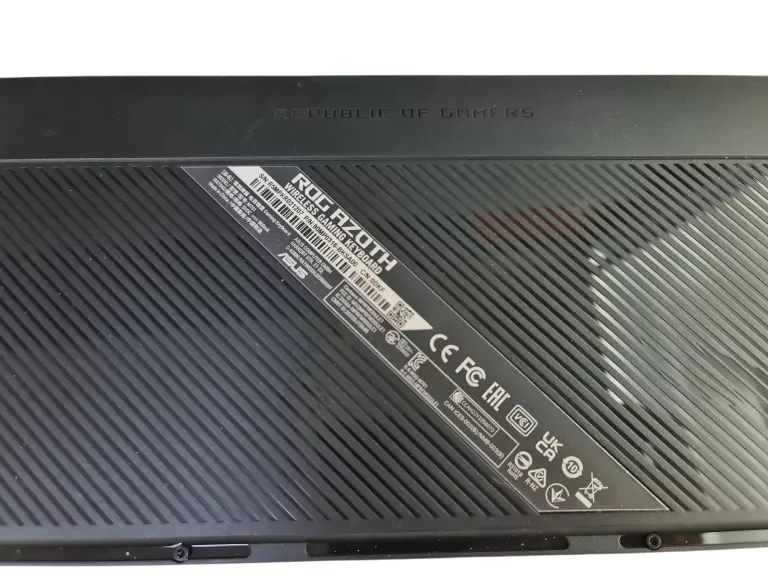 klawiatura-bezprzewodowa-asus-rog-azoth-stan-11323-2