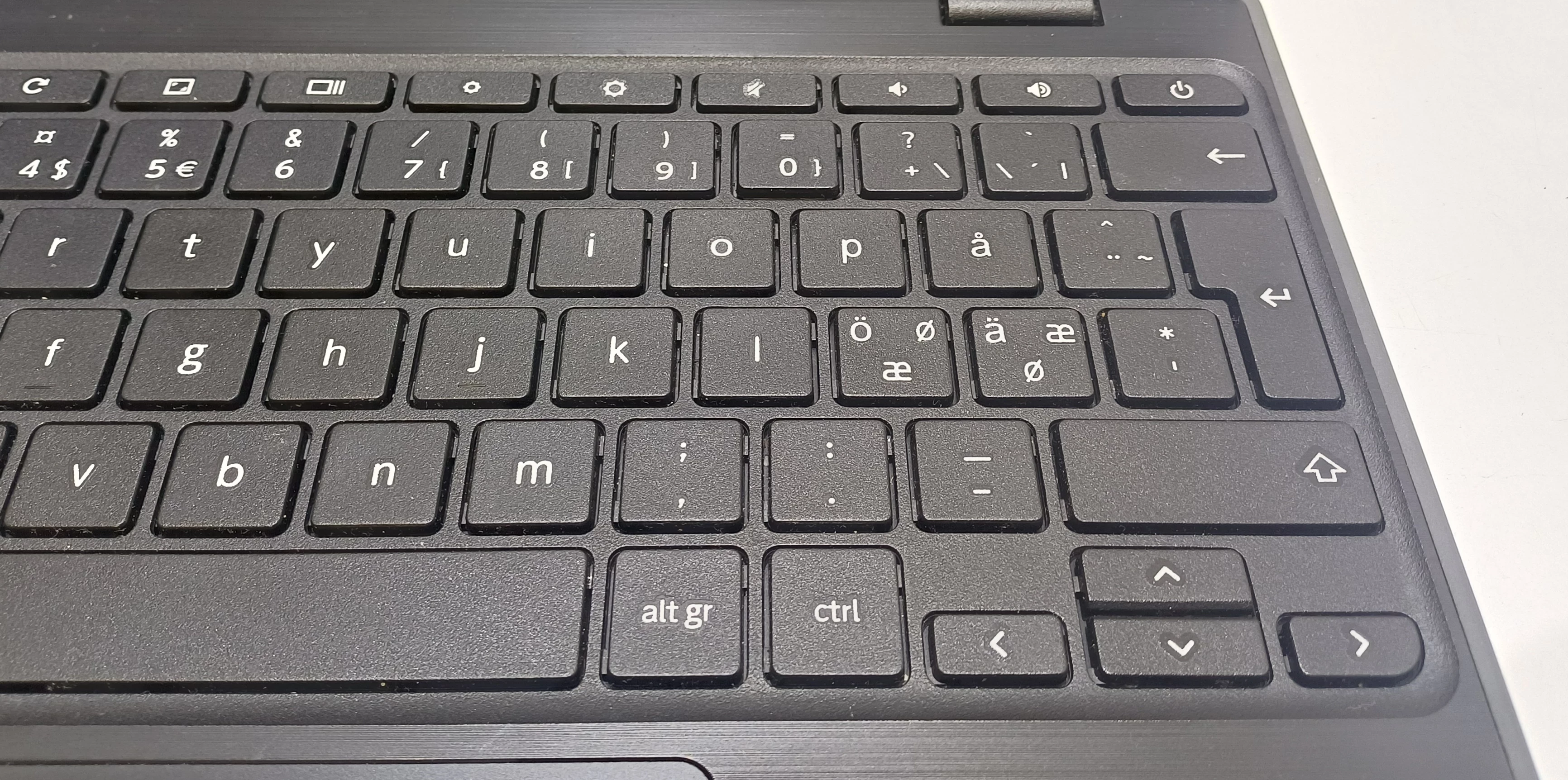 laptop-lenovo-chromebook-100e-2nd-11-intel-celeron-n-4-gb-32-gb-przekatna-ekranu-116