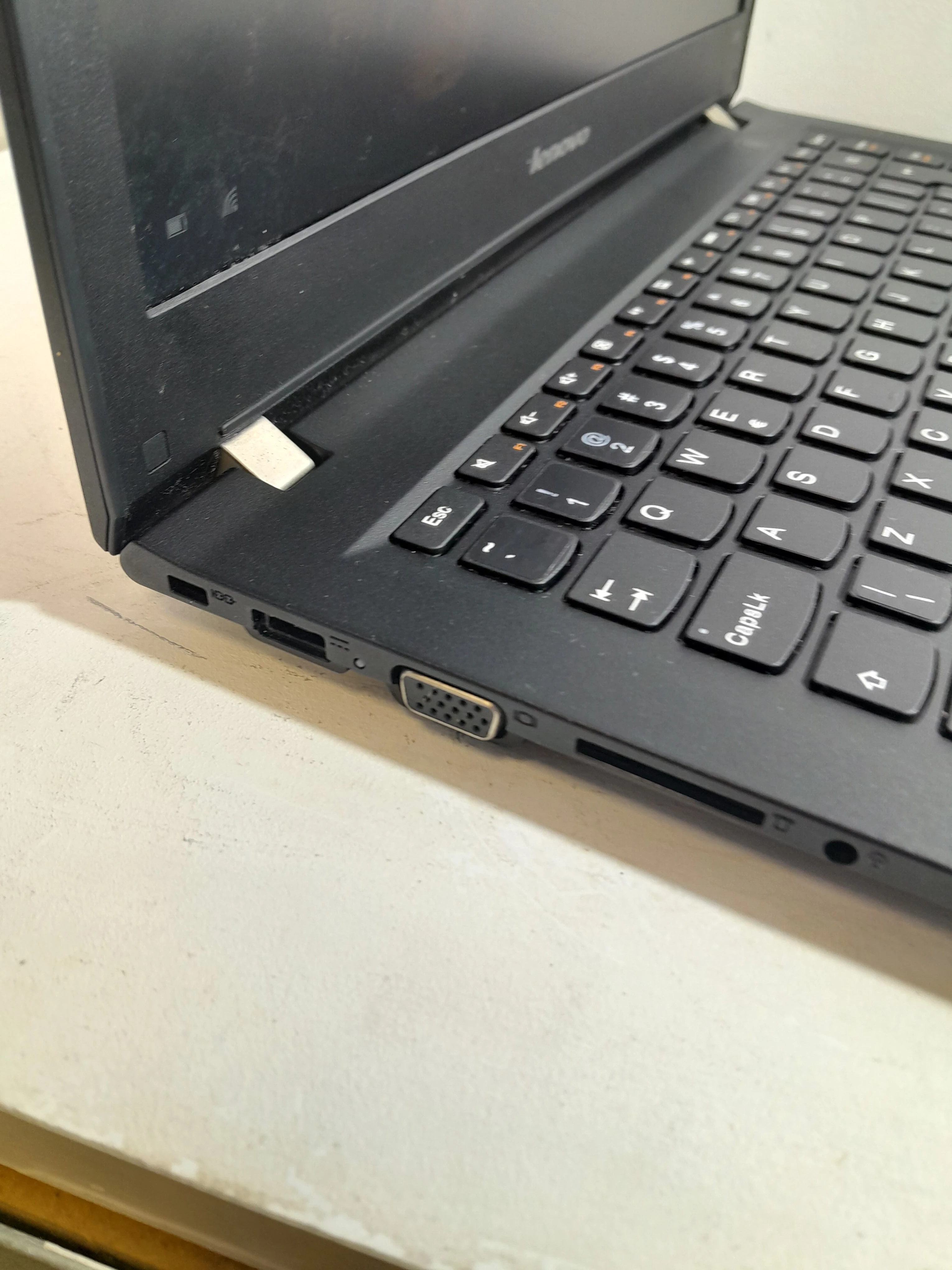 laptop-lenovo-e31-70-intel-core-i3-5005u-seria-procesora-4366-30