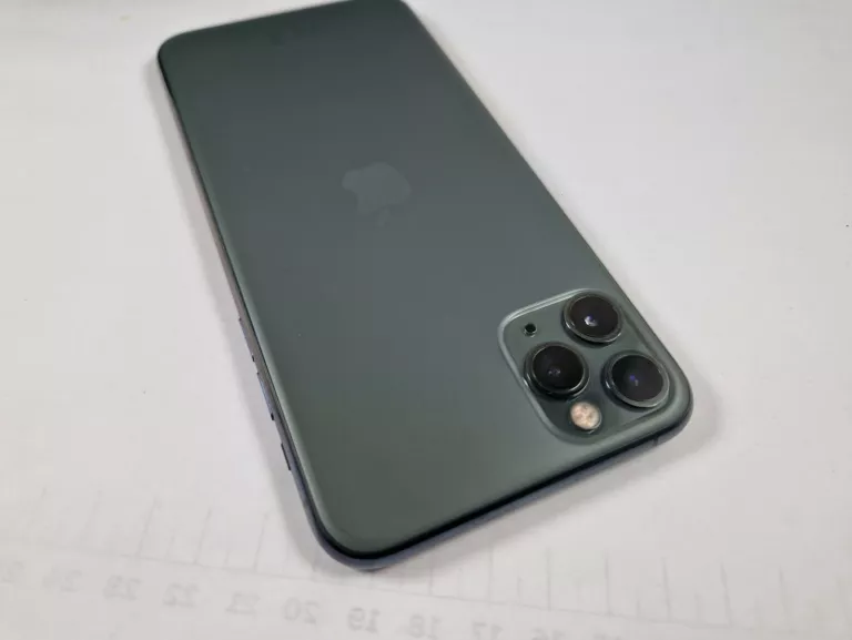 apple-iphone-11-pro-max-64gb-pudelko-wbudowana-pamiec-202869-214193