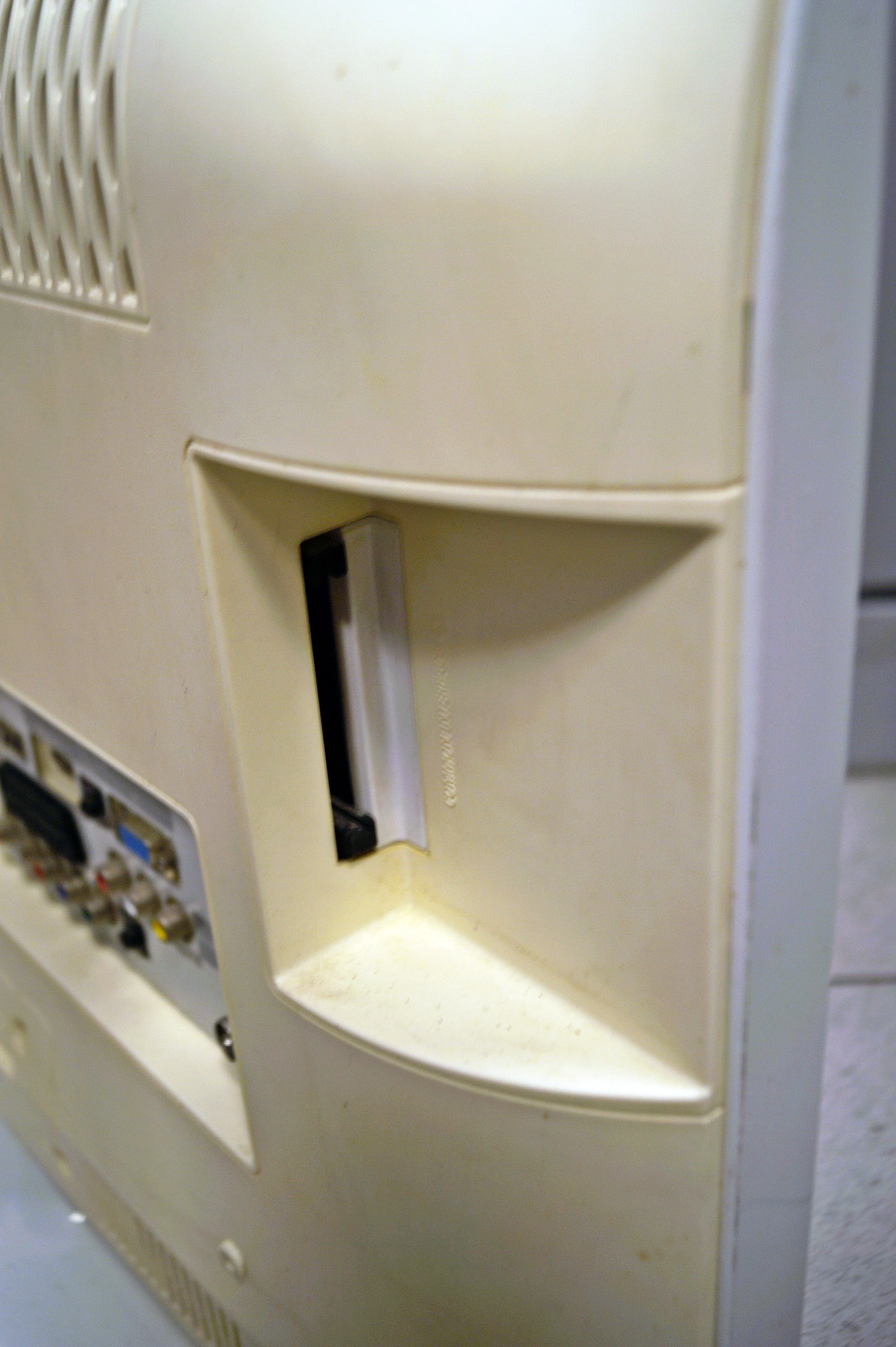 telewizor-samsung-le22b541c4w-bialy-pilot-typ-telewizora-211486-250138