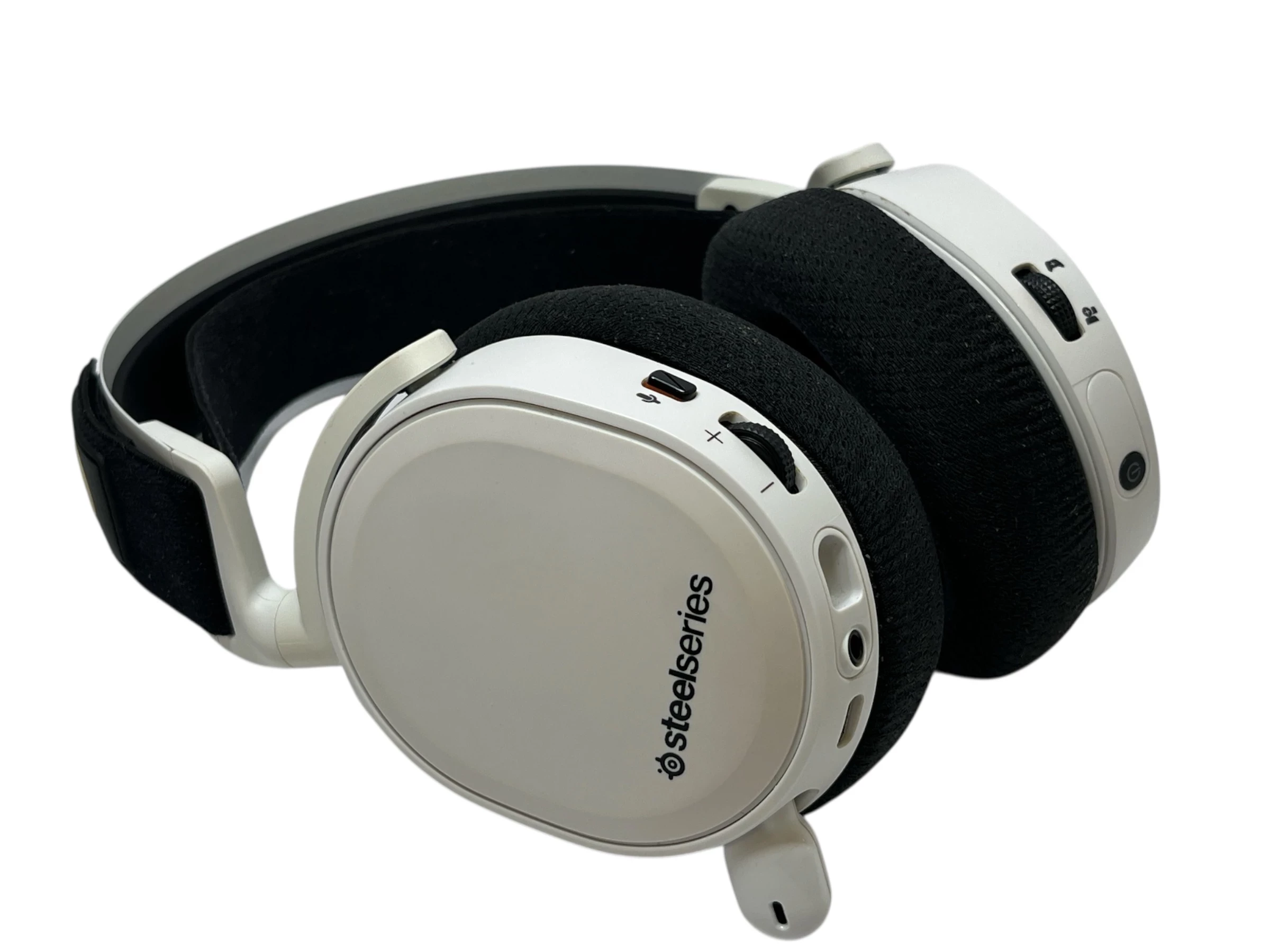 sluchawki-steelseries-arctis-7-opis-ean-gtin-5707119049368