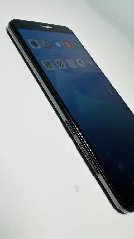 telefon-huawei-y6-216gb-2018-warto-okazja-wbudowana-pamiec-202869-214201