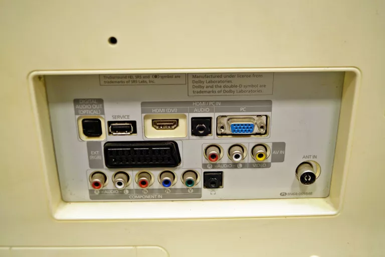 telewizor-samsung-le22b541c4w-bialy-pilot-kod-producenta-ue22es5000