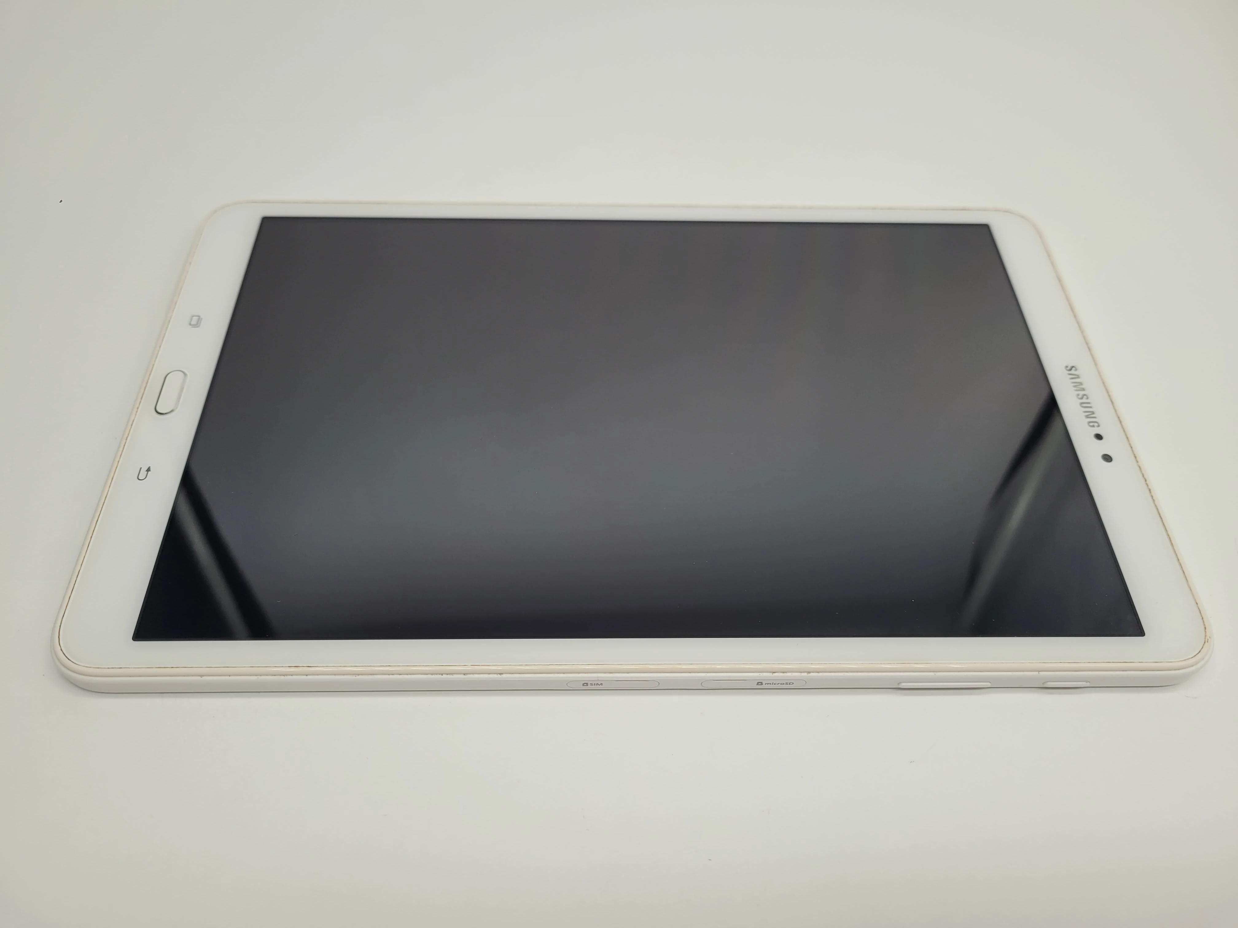 samsung-galaxy-tab-a-101-32gb-lte-sm-t585-bialy-stan-11323-2