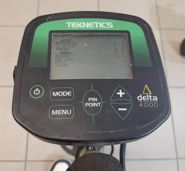 wykrywacz-metali-teknetics-delta-4000-stan-11323-2