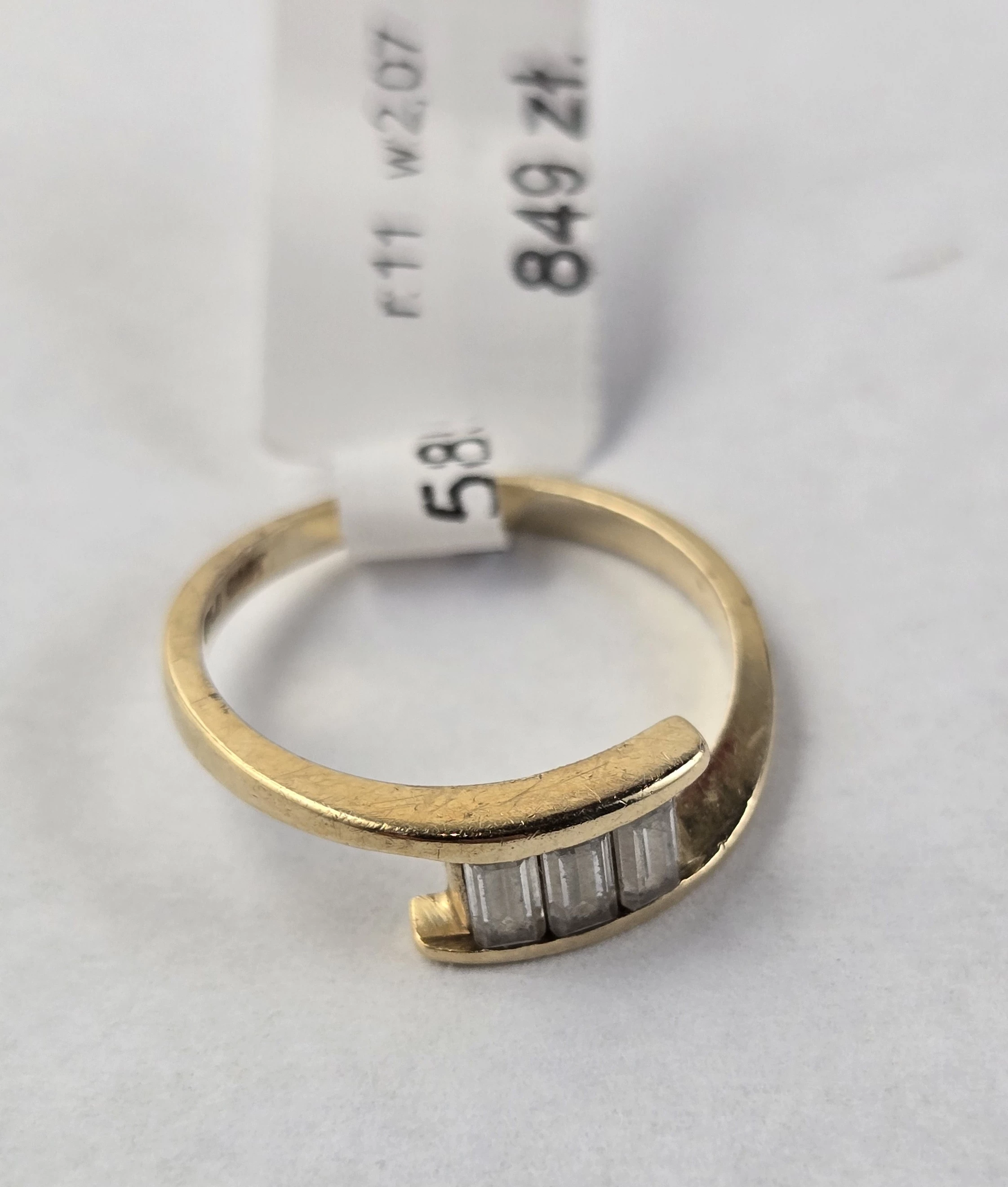 zloty-pierscionek-207g-585-ean-gtin-4053624987895