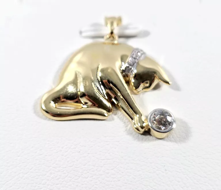 NIENOSZONA ZŁOTA ZAWIESZKA KOT P585 2,30G 2,5CM