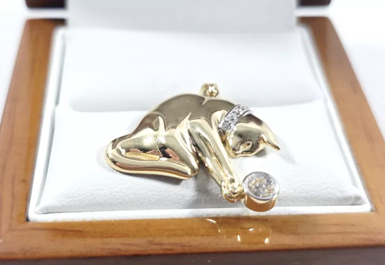 NIENOSZONA ZŁOTA ZAWIESZKA KOT P585 2,30G 2,5CM