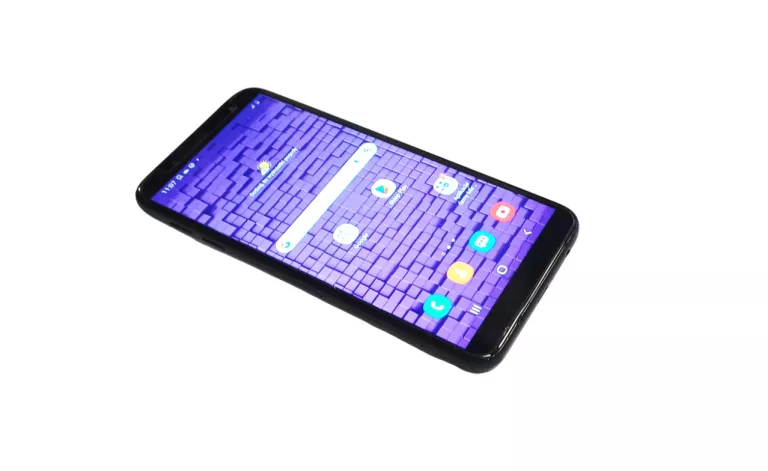 TELEFON GALAXY J6