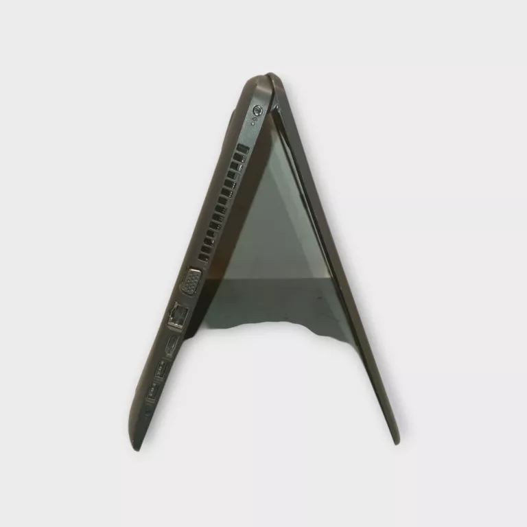 LAPTOP HP 3168NGW AMDA6 /4GB/1000GB ŁAD