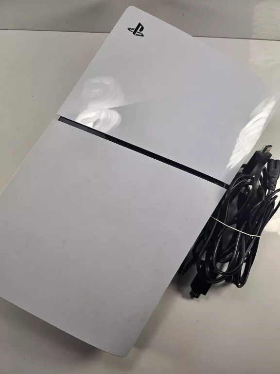 KONSOLA PLAYSTATION 5 SLIM BEZ NAPĘDU + KABLE