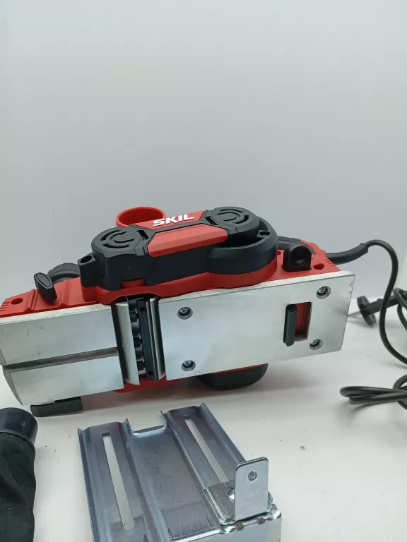 SKILL STRUG ELEKTRYCZNY 710W