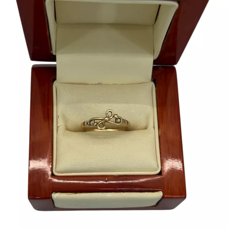 ZŁOTY [585] PIERŚCIONEK 1,52G R.14