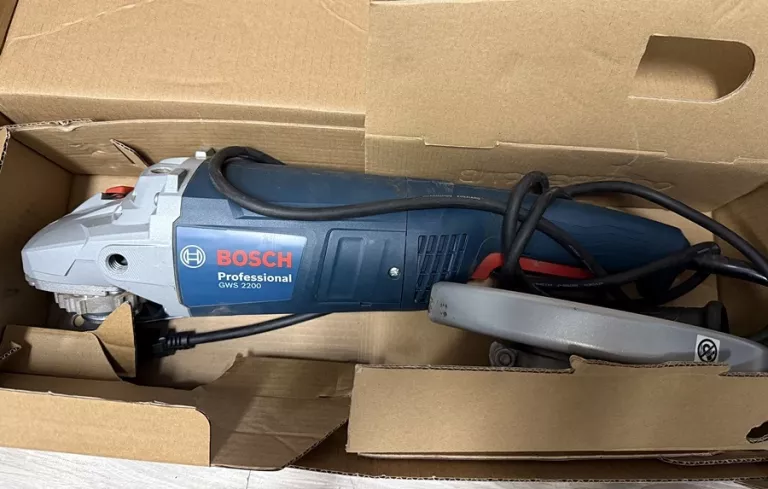 SZLIFIERKA BOSCH GWS 2200