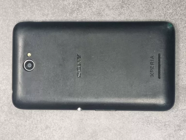 TELEFON SONY XPERIA E2105 AND 4,4